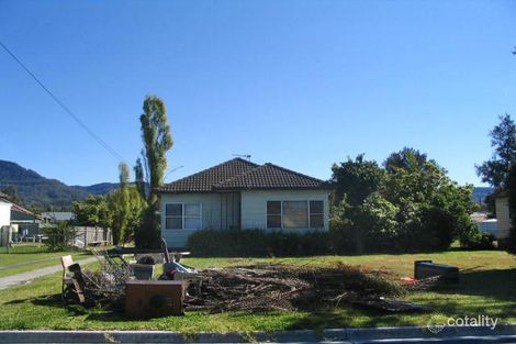 11 Hurt Pde, Unanderra, NSW 2526