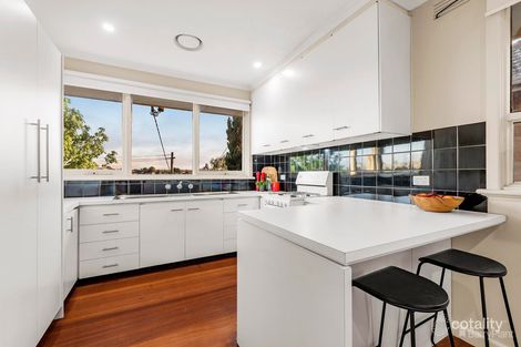 Property photo of 23 Pinnacle Crescent Bulleen VIC 3105