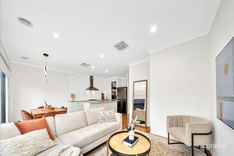 Property photo of 59 Elmtree Crescent Clyde North VIC 3978