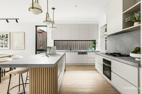 Property photo of 72A Lloyd Street Strathmore VIC 3041