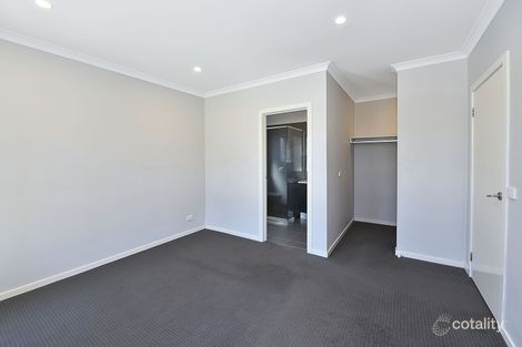 Property photo of 39 Silverwood Drive Greenvale VIC 3059