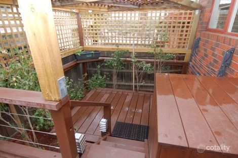 Property photo of 2/18 Railway Road Briar Hill VIC 3088