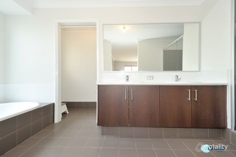 Property photo of 40 Athens Entrance Port Kennedy WA 6172