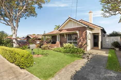 3 MURRAY ST, RUSSELL LEA, NSW 2046