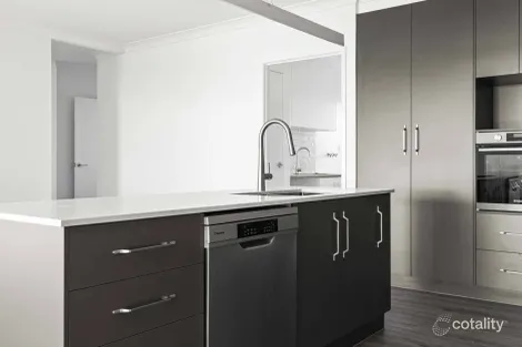 Property photo of 66 Reis Road Highfields QLD 4352