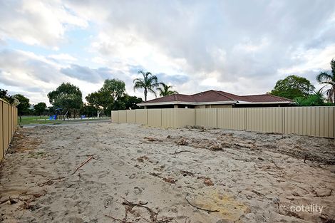 Property photo of 10 Conifer Place Beechboro WA 6063