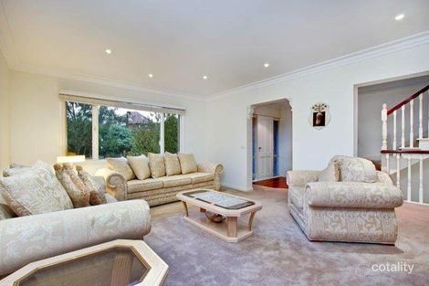 Property photo of 32 Greenridge Avenue Templestowe VIC 3106