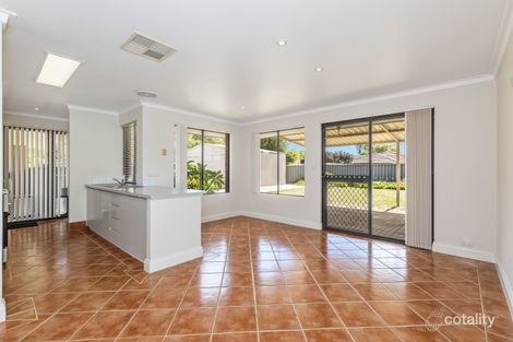 Property photo of 4 Lyndon Court Heathridge WA 6027