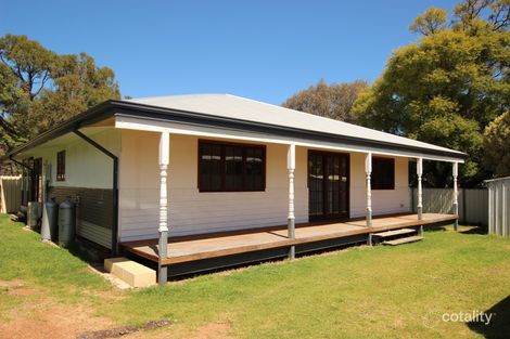 Property photo of 3A Fitzpatrick Place Waroona WA 6215