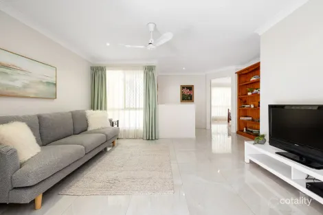 Property photo of 64 Kintyre Street Brookfield QLD 4069