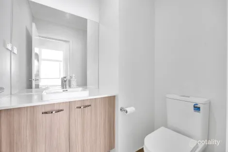 Property photo of 20 Ebb Drive Tarneit VIC 3029