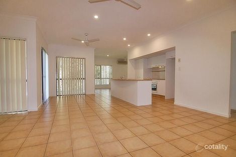 Property photo of 10 Finnin Court Maudsland QLD 4210