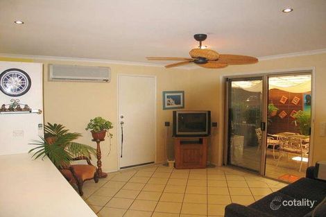 Property photo of 2/9 Mackellar Drive Nerang QLD 4211