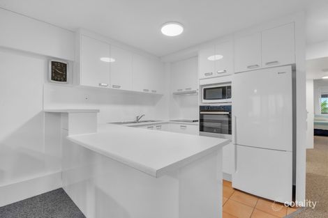 Property photo of 21/3 Landsborough Parade Golden Beach QLD 4551