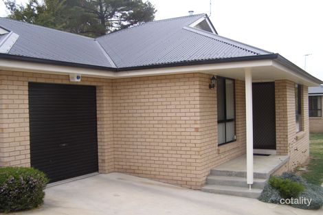 Property photo of 2/69 Autumn Street Orange NSW 2800