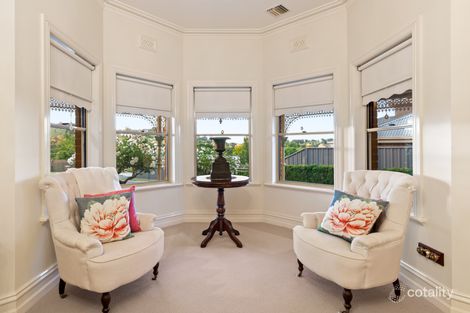 Property photo of 24 Glen Avon Terrace Wodonga VIC 3690
