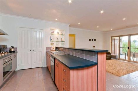 Property photo of 5 Lorikeet Lane Sunbury VIC 3429