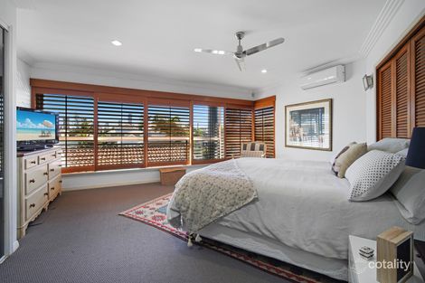 Property photo of 1/18 Alfred Street Mermaid Beach QLD 4218