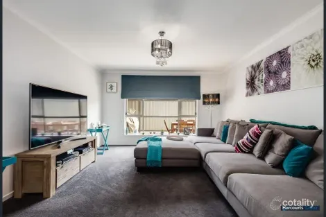 Property photo of 18 Begonia Drive Eyre SA 5121