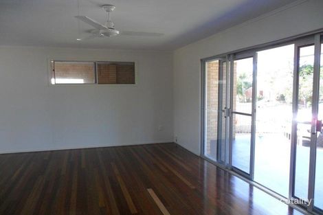 Property photo of 9 Holland Street Bargara QLD 4670