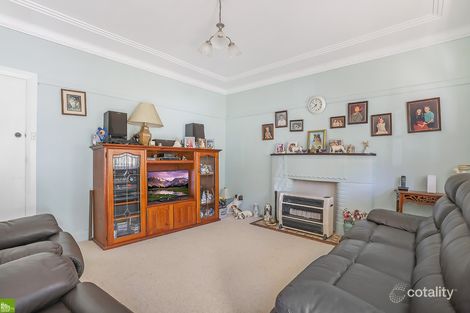 Property photo of 32 Hobart Street Bulli NSW 2516