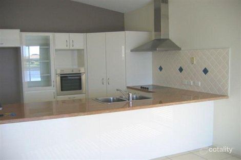 20 Bahamas Cct, Parrearra, QLD 4575