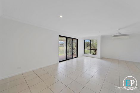 Property photo of 7 Villa Court Ashfield QLD 4670