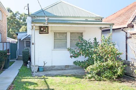 Property photo of 13 Broe Avenue Arncliffe NSW 2205