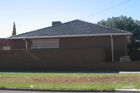 4 Winifred St, St Albans, VIC 3021