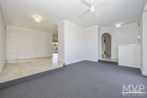 Property photo of 7 Lessing Place South Lake WA 6164