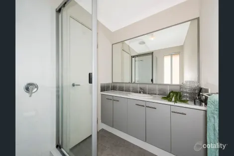 Property photo of 48 Erade Drive Piara Waters WA 6112