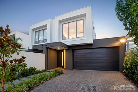 5a Coombe Ave, Hampton, VIC 3188