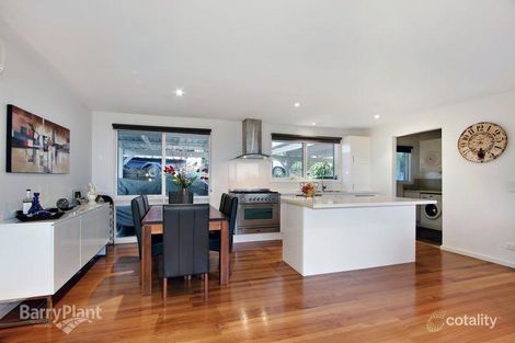 Property photo of 24 Mont Albert Road Ferntree Gully VIC 3156