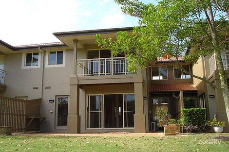 8119 Magnolia Gardens Ct, Hope Island, QLD 4212