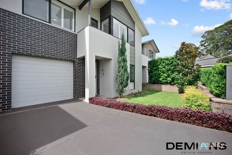 Property photo of 5 Nairn Place Moorebank NSW 2170
