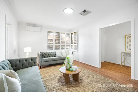 Property photo of 452 Grimshaw Street Bundoora VIC 3083