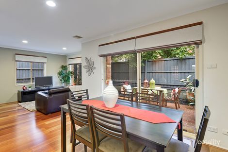 Property photo of 2 Peppermint Grove Box Hill South VIC 3128