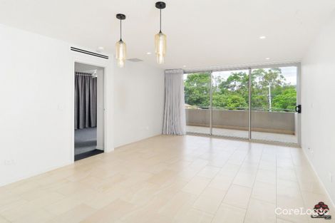 Property photo of 12/15 Roseglen Street Greenslopes QLD 4120