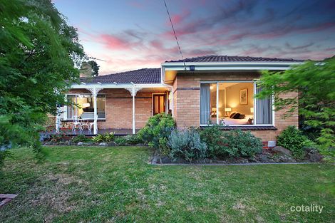 Property photo of 5 Noel Court Moorabbin VIC 3189