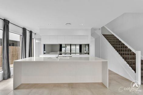 Property photo of 24 Mossman Place South Maclean QLD 4280