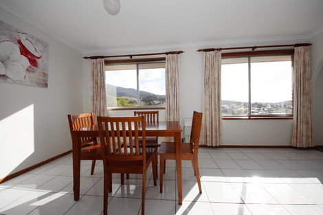 Property photo of 2 Glenlea Court Claremont TAS 7011