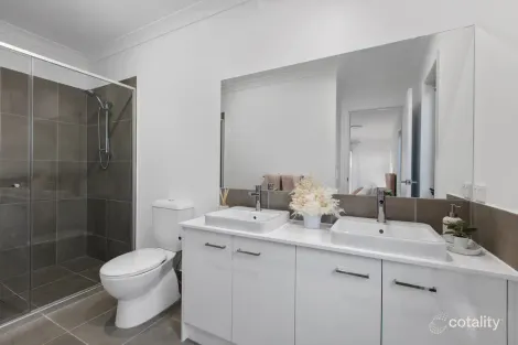 Property photo of 17 Guroman Drive Greenbank QLD 4124