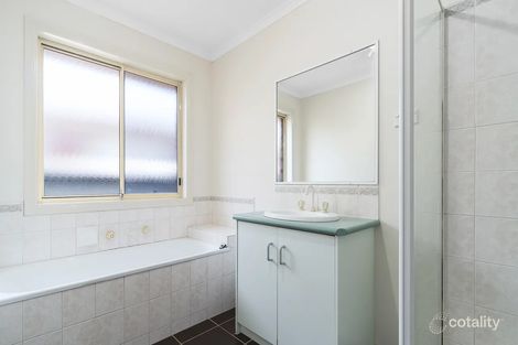 Property photo of 25 Grady Court Frankston South VIC 3199