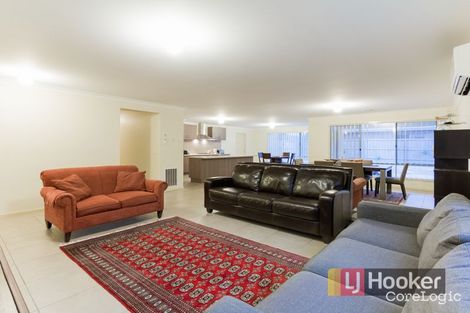 Property photo of 36 Redcliffe Terrace Taylors Hill VIC 3037