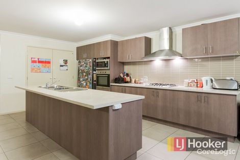 Property photo of 36 Redcliffe Terrace Taylors Hill VIC 3037