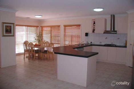 Property photo of 16 Meadow Way Tarneit VIC 3029