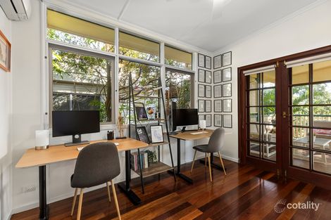 Property photo of 17 Kenmore Road Kenmore QLD 4069