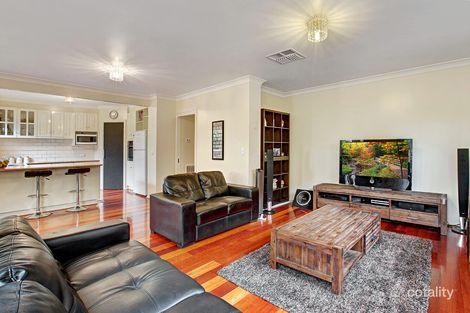 Property photo of 23 Regency Rise Chirnside Park VIC 3116