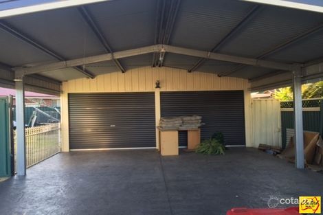 Property photo of 14 Hawkins Avenue Luddenham NSW 2745