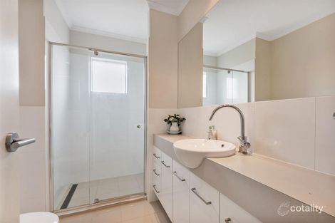 25 Brocas Ave, St Clair, SA 5011